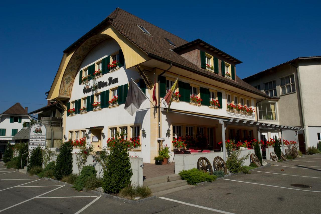 Gasthof Zum Wilden Mann Aarwangen Exteriér fotografie
